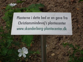 Skilt med vores hjemmeside adresse